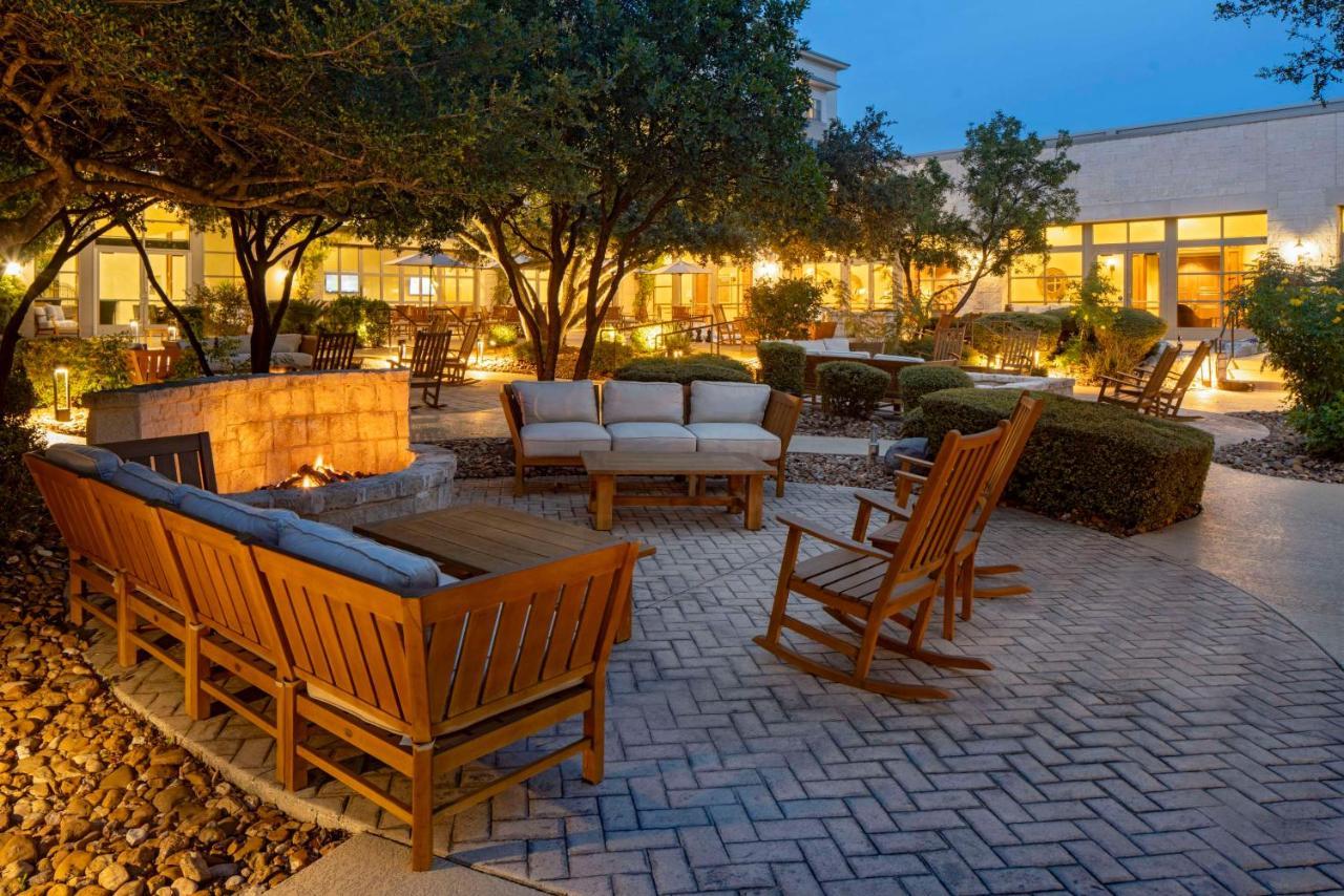 Hilton San Antonio Hill Country Hotel Eksteriør billede
